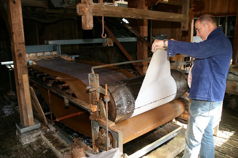 Виробництво паперу в Україні